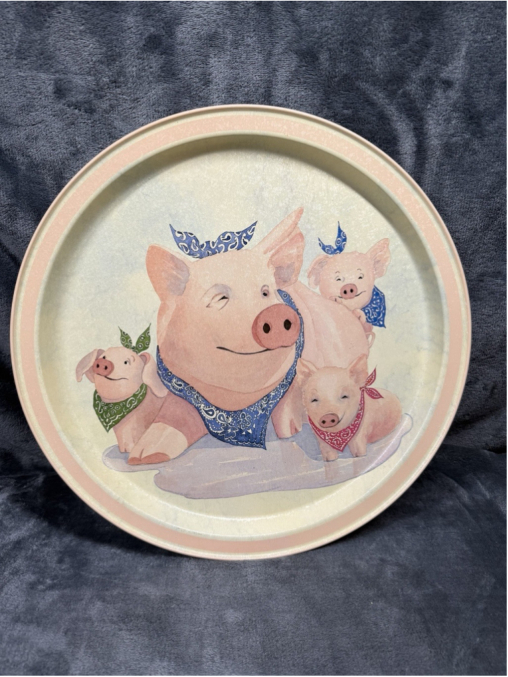 POTPOURRI PRESS TIN TRAY-MADE IN HONG KONG 1992 - PIG & PIGLETS!
